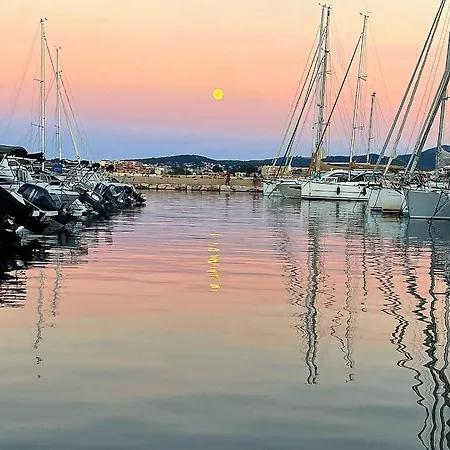 Parc Des Fontanettes 3* La Seyne-sur-Mer